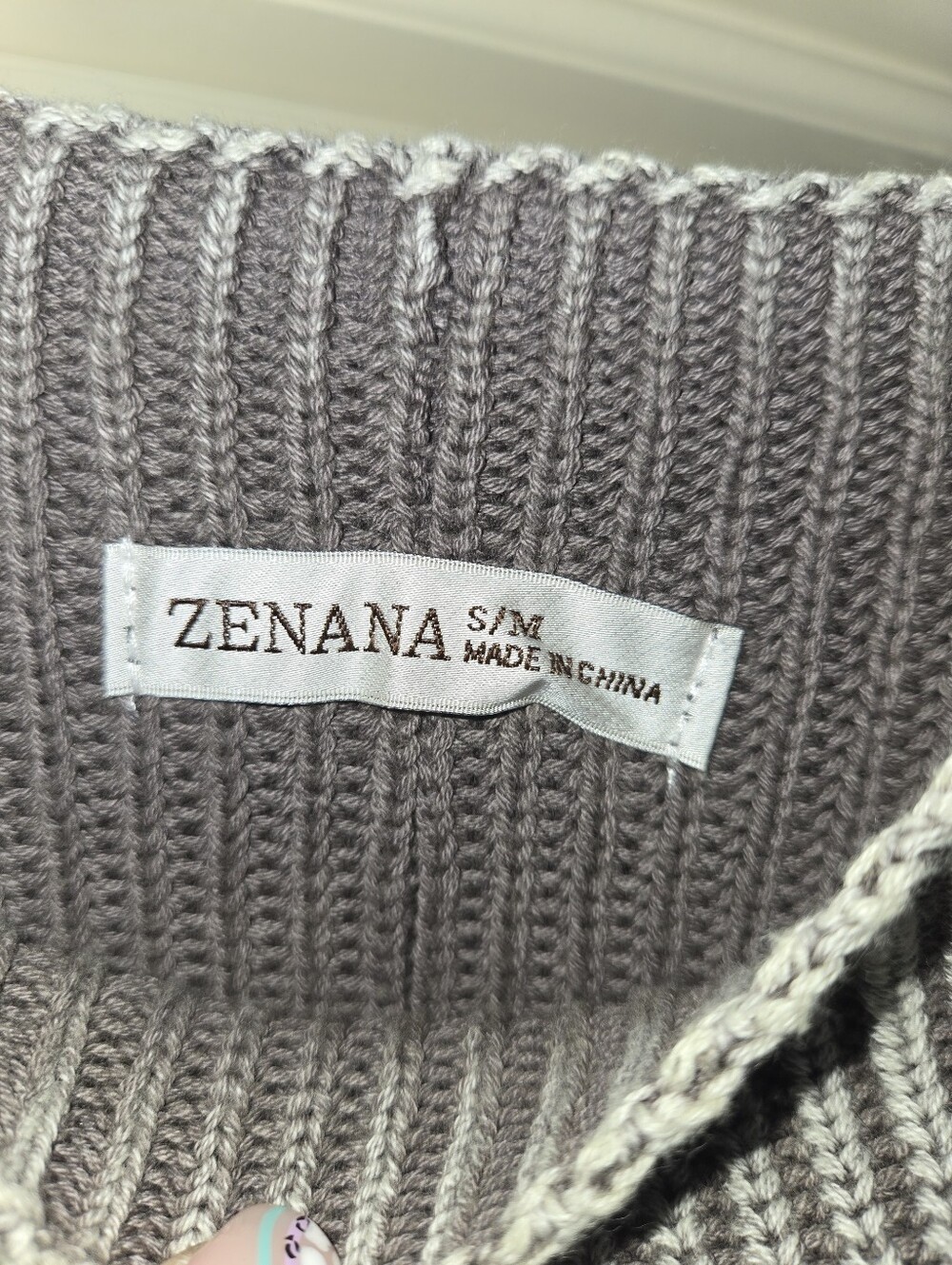NEW Zenana Ribbed Mock Neck Sweater - Picture 4 of 5